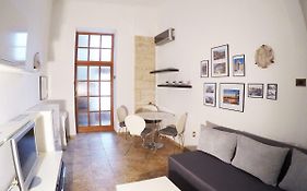 Apartman Kyra