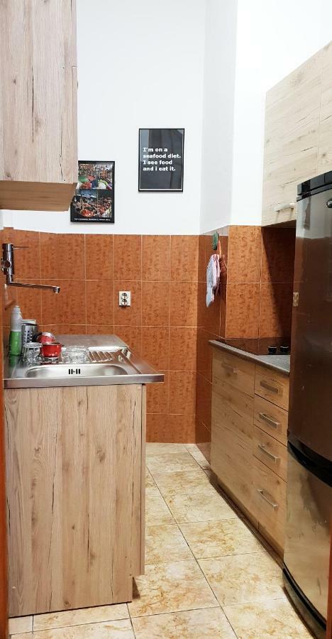 Apartman Kyra Pula Exterior foto