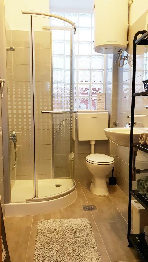 Apartman Kyra Pula Exterior foto